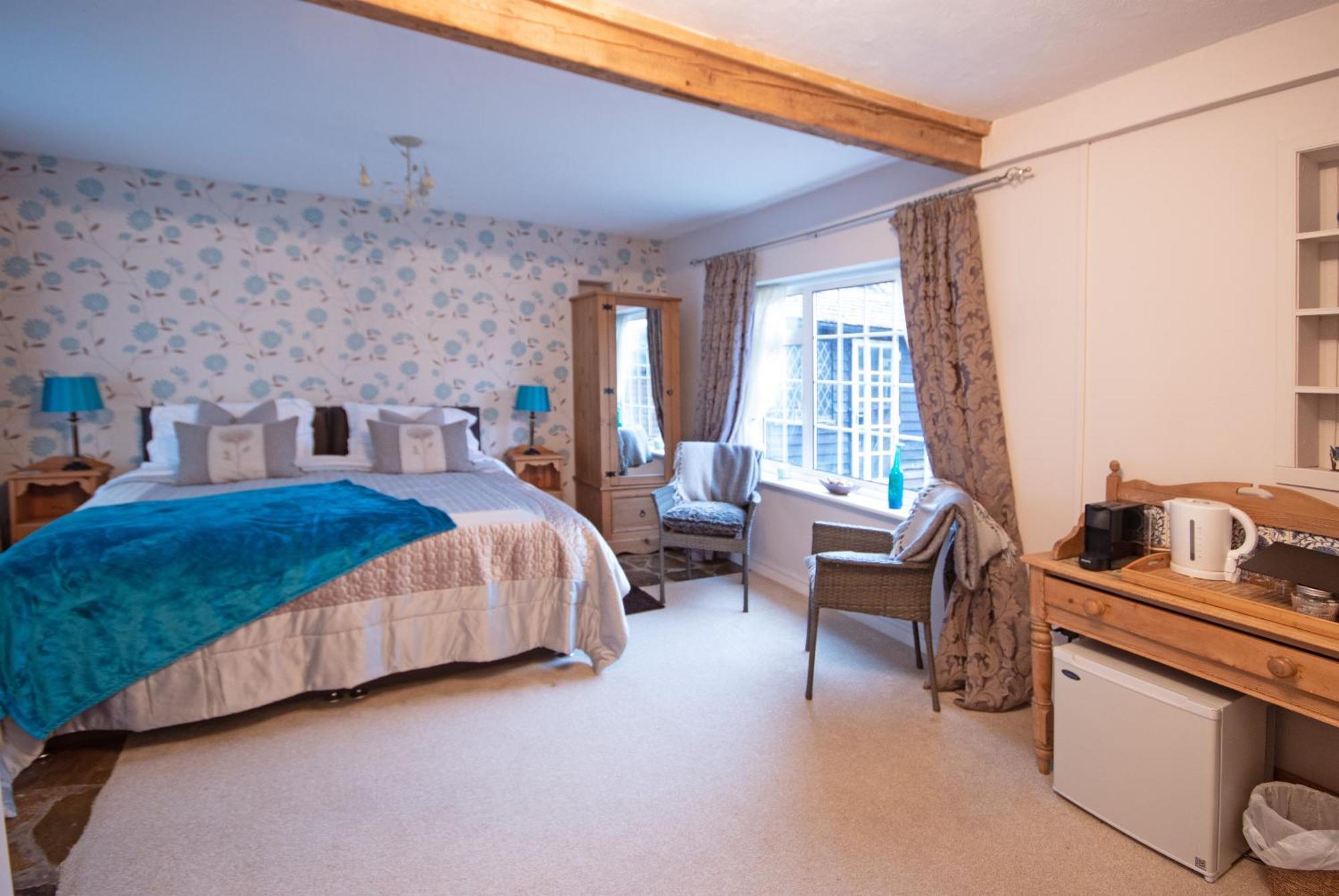 Magpies Lodge Slinfold Екстер'єр фото
